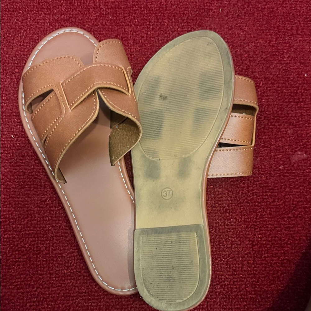 SHEIN Brown Slide Sandals